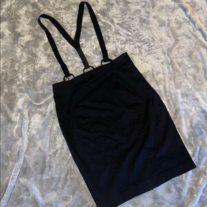 VTG Newport News Black Suspender Pencil Skirt Size 16 | Dark Academia Goth